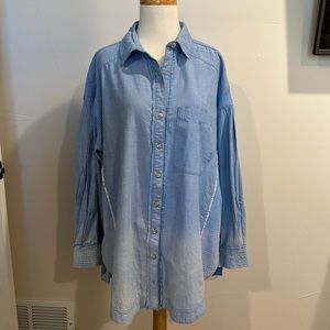 💙 oversized button up